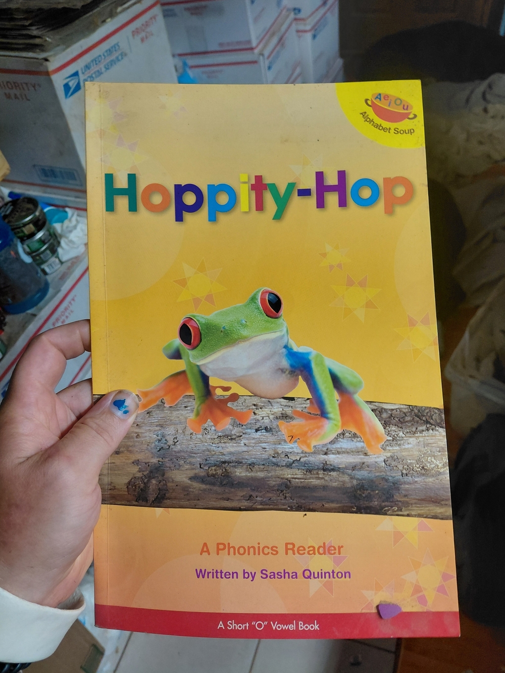 copy children's phonics reader titled Hoppity-Hop by Sasha Quinton. lot of 5